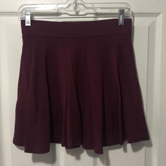 Skater skirt - Picture 1 of 2
